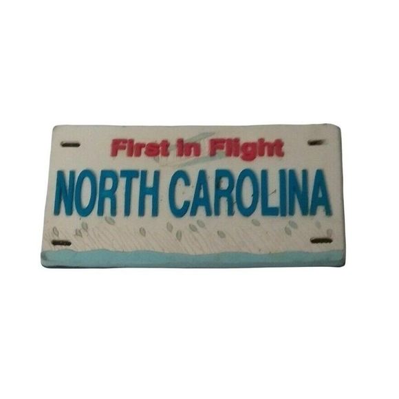 North Carolina First in Flight Souvenir Travel Advertisement Refrigerator Magnet - Picture 1 of 3